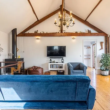 別荘 Casa Sobreiros